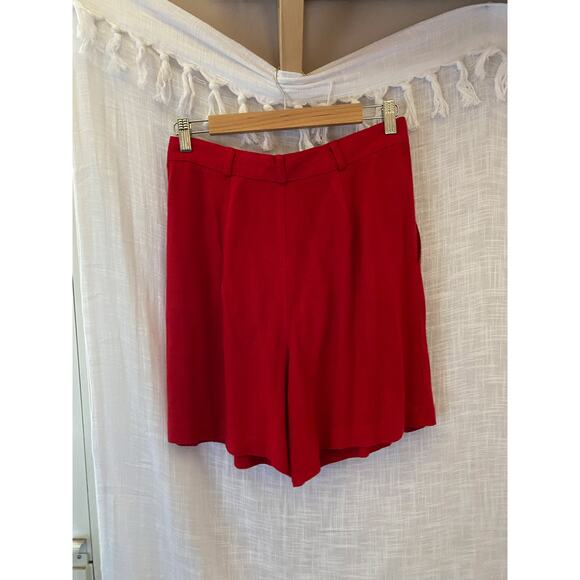 Vintage Red Linen Shorts by Alanni by Donnybrook, Women's size 12, fits S-M - Picture 2 of 9